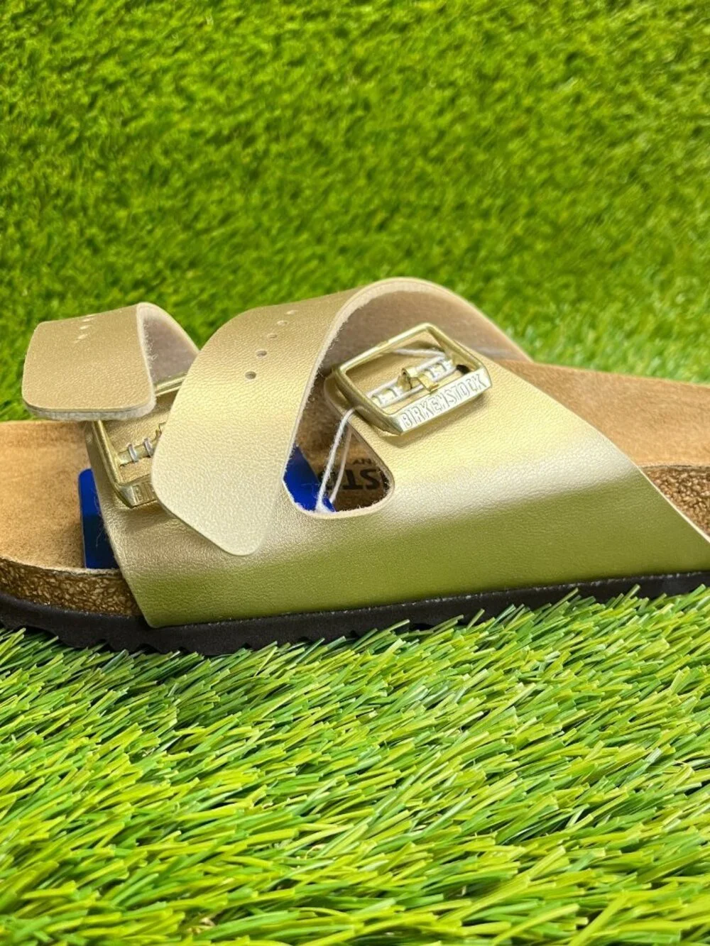 Birkenstock Arizona Birko-Flor Womens Size 5 Gold Beach Walking Outdoor Sandals_3